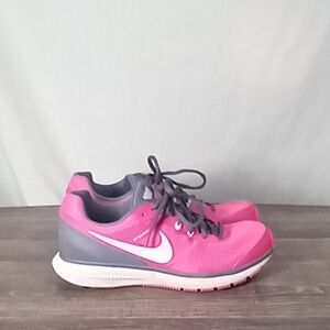 Nike Zoom Winflo Pink Gray Running Shoes Size 9